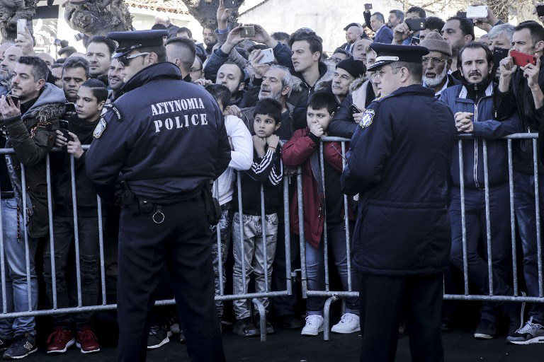 Ο Ερντογάν στην Κομοτηνή: «Άλλα συμφωνήσαμε κ. πρόεδρε» του είπε ο υφυπουργός Εξωτερικών - Φωτογραφία 2