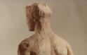 Έλληνας αρχαιολόγος: Υποπτο αρχαίο άγαλμα βγαίνει την Παρασκευή στο σφυρί - Φωτογραφία 2