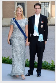 Δεν φαντάζεστε ποιος Έλληνας θα παντρέψει τον Πρίγκιπα Harry με την Meghan Markle [photos] - Φωτογραφία 2