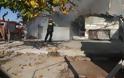 Πανικός από πυρκαγιά σε παράπηγμα δίπλα στο Αστυνομικό Μέγαρο Αγρινίου (φωτογραφίες) - Φωτογραφία 4