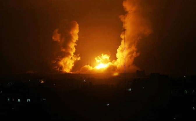 Ισραηλινές αεροπορικές επιδρομές στη Γάζα - Φωτογραφία 2