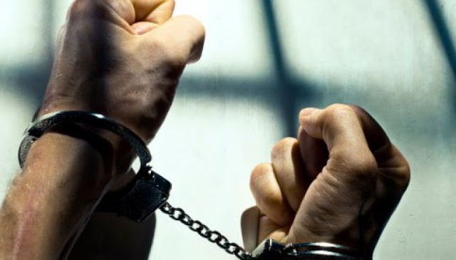 Αστυνομικός συνελήφθη και κατηγορείται για παιδική πορνογραφία στη Λάρισα - Φωτογραφία 1