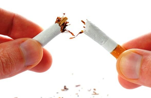 Τσιγάρο: Πώς δεν θα πάρουμε κιλά αν κόψουμε το κάπνισμα - Φωτογραφία 1