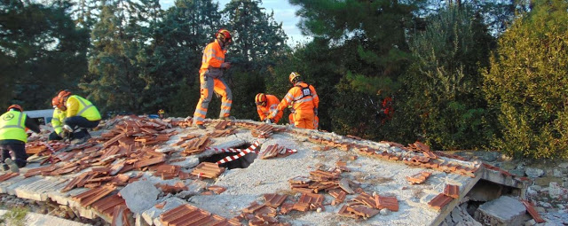 ΣΥΜΜΕΤΟΧΗ ΤΗΣ ΛΕΦΕΔ ΣΕ ΑΣΚΗΣΗ ΣΕΙΣΜΟΥ ΣΤΟΝ ΔΗΜΟ ΠΑΥΛΟΥ ΜΕΛΑ - Φωτογραφία 10