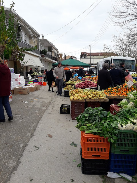 ΣΗΜΕΡΑ: Μια βόλτα στην Λαϊκή Αγορά της ΒΟΝΙΤΣΑΣ (ΦΩΤΟ: Στέλλα Λιάπη) - Φωτογραφία 38