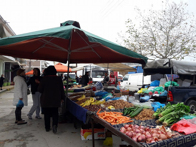 ΣΗΜΕΡΑ: Μια βόλτα στην Λαϊκή Αγορά της ΒΟΝΙΤΣΑΣ (ΦΩΤΟ: Στέλλα Λιάπη) - Φωτογραφία 76