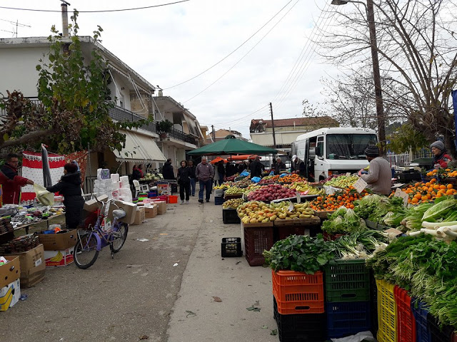 ΣΗΜΕΡΑ: Μια βόλτα στην Λαϊκή Αγορά της ΒΟΝΙΤΣΑΣ (ΦΩΤΟ: Στέλλα Λιάπη) - Φωτογραφία 83