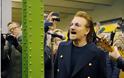Βίντεο: Οι U2 κάνουν -απροειδοποίητο- σόου στο μετρό του Βερολίνου