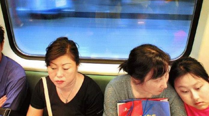 Έξυπνη εφαρμογή βρίσκει θέση σε εγκύους στο μετρό της Ιαπωνίας - Φωτογραφία 1