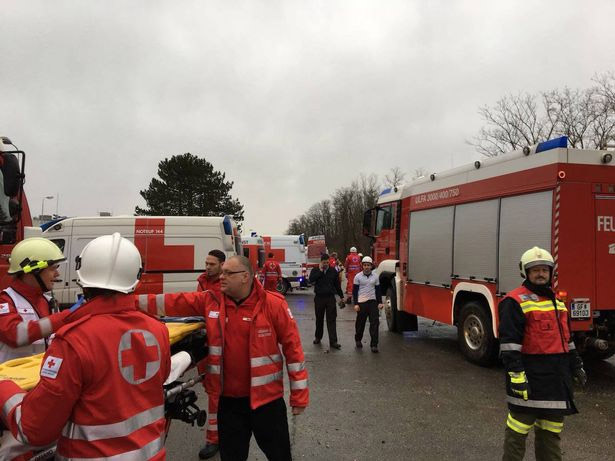 Αυστρία: Έκρηξη σε σταθμό φυσικού αερίου - Ένας νεκρός, δεκάδες τραυματίες - Φωτογραφία 5