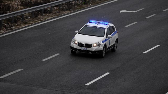 Συλλήψεις τεσσάρων Αλβανών που βρίσκονταν παράνομα στη χώρα στο Λουτρό Αμφιλοχίας - Φωτογραφία 1