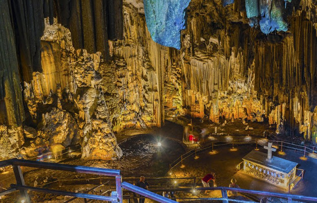 Στο σπήλαιο Μελιδονίου έμενε ο Τάλως,ο γίγαντας – φύλακας της Κρήτης! - Φωτογραφία 3