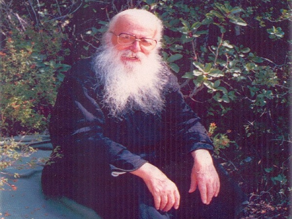 9947 - Εμπειρίες από πνευματικά τέκνα του Γέροντα Γερασίμου Μικραγιαννανίτου (1903 - 1991) – Μέρος 2ο - Φωτογραφία 1