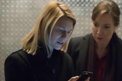 Στην 7η σεζόν του «Homeland» η Κάρι (και πάλι) δεν περνάει καλά