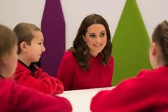 Yπάρχει ένας πολύ συγκεκριμένος λόγος που η Kate Middleton κρατάει πάντα clutches