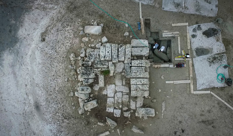 Εντυπωσιακές εικόνες από το αρχαίο λιμάνι στο Λέχαιο: Τι ανακάλυψαν οι αρχαιολόγοι - Φωτογραφία 2