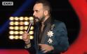 The Voice: Το παράπονο του Πάνου Μουζουράκη: «Ραδιόφωνα αρνούνται να παίξουνε το τραγούδι μου»