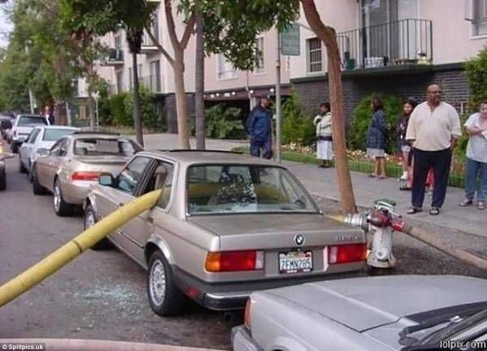 Όταν το παράνομο παρκάρισμα παίρνει την απάντηση που του αξίζει - Φωτογραφία 7