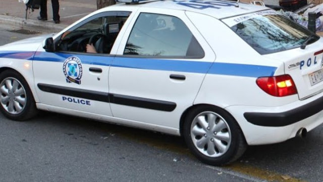 Ηράκλειο - 50χρονος εισέβαλε σε αστυνομικό τμήμα και έλουσε αστυνομικούς με βενζίνη - Φωτογραφία 1