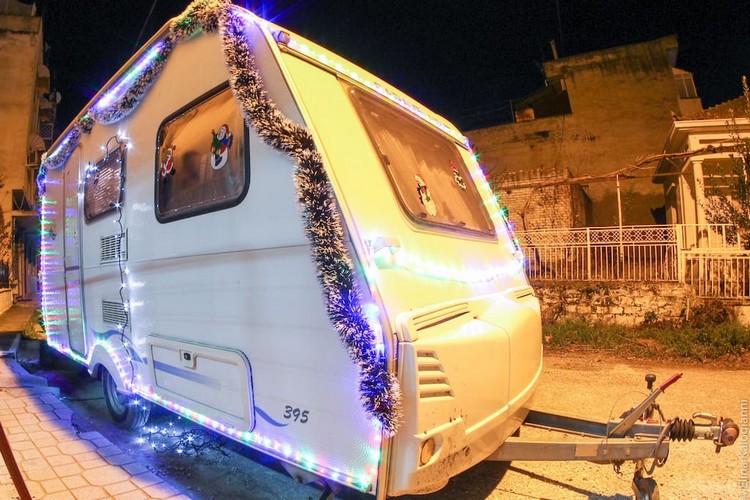 Απίστευτο…! Ενοικιάζεται παραμυθένιο Χριστουγεννιάτικο τροχόσπιτο στα Τρίκαλα με όλες τις παροχές… [photos] - Φωτογραφία 5