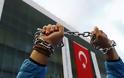 Διπλωματικό θρίλερ στις Οινούσσες με 33 Τούρκους που ζητούν πολιτικό άσυλο