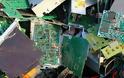 4.500 Πύργοι του Άιφελ το βάρος τα e-αποβλήτων του πλανήτη