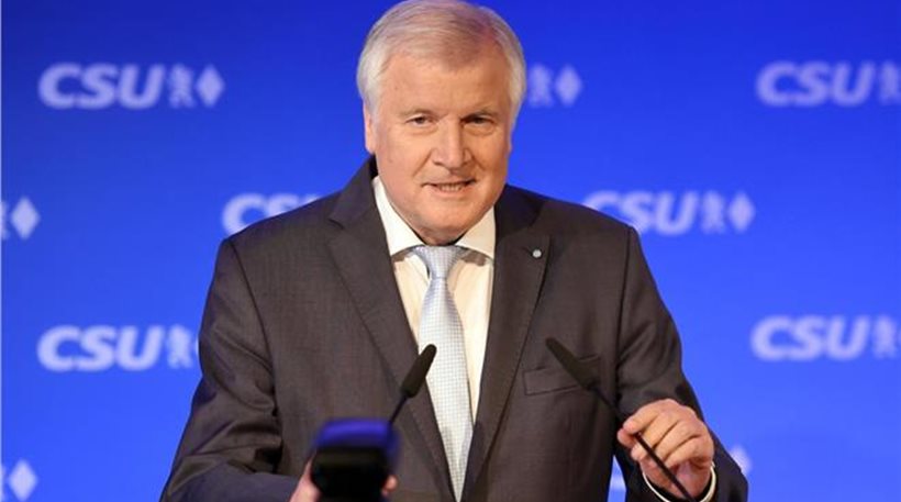 Γερμανία: Επανεξελέγη με 83,7% πρόεδρος του CSU ο Χορστ Ζεεχόφερ - Φωτογραφία 1