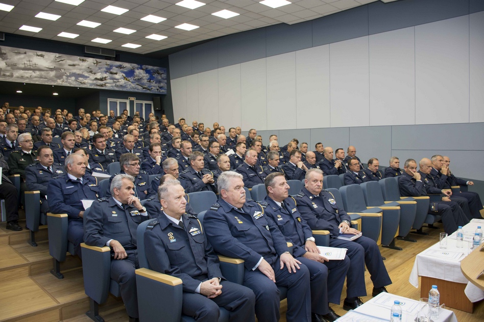 Ετήσια Ενημέρωση Στελεχών ΠΑ 2017 (8 ΦΩΤΟ) - Φωτογραφία 8