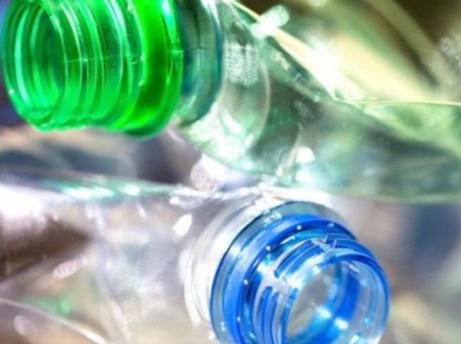 Πέντε πράγματα που μπορείτε να κάνετε με ένα πλαστικό μπουκάλι - Φωτογραφία 1