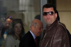 Αυτός είναι ο Aιτωλοακαρνάνας αστυνομικός που δολοφόνησε κόρη, σύζυγο και πεθερά!