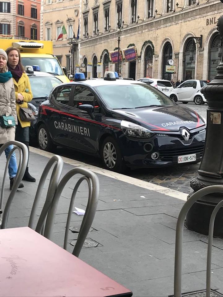 CARABINIERI VS ΕΛ.ΑΣ (Φωτό) - Φωτογραφία 2