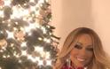 Η Mariah Carey φωτογραφήθηκε δίπλα σε ένα χριστουγεννιάτικο δέντρο. Μάντεψε ποιος κέρδισε - Φωτογραφία 2