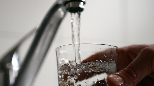 Πώς θα μειώσετε τον κίνδυνο τον κίνδυνο της άνοιας πίνοντας νερό; - Φωτογραφία 1
