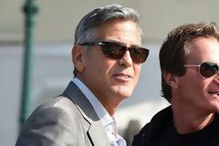 Απίστευτο: Ο George Clooney χάρισε σε 14 κολλητούς του από ένα εκατομμύριο δολάρια!