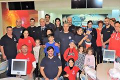 Αστυνομικοί σε αγώνα Unified Bowling με αθλητές των Special Olympics Hellas στην Κέρκυρα