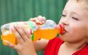 Τα παιδιά που πίνουν τυποποιημένους χυμούς κινδυνεύουν από άσθμα