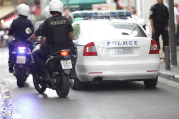 ΣΥΡΙΖΑΝΕΛ ....ο τρόπος που δείχνει πόσο υπολογίζουν τους αστυνομικούς - 200 ευρώ κάτω μέσα στις γιορτές - Φωτογραφία 1