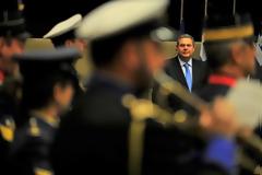 Χριστουγεννιάτικα κάλαντα στην πολιτική και στρατιωτική ηγεσία του ΥΠΕΘΑ