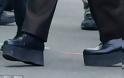 Φωτογραφίες: Ο Robert De Niro φόρεσε παπούτσια με πλατφόρμα για να φαίνεται ψηλότερος από τον Al Pacino! - Φωτογραφία 3