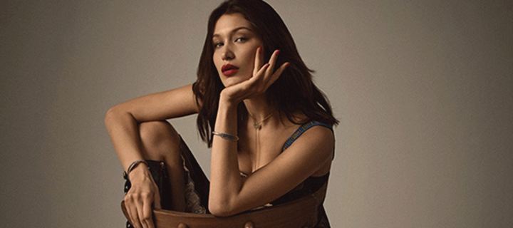 Bella Hadid: Το πρώτο εξώφυλλο του 2018 για τη Vogue Κορέας - Φωτογραφία 1