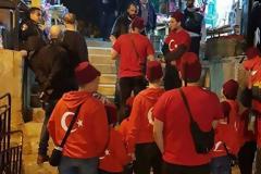 Άγριο ξύλο και συλλήψεις Τούρκων «τουριστών» στην Ιερουσαλήμ – Απασφάλισε το Ισραήλ – Νέα υπόθεση Μαβί Μαρμαρά – Δείτε το Βίντεο