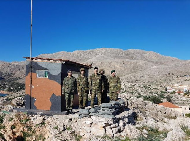 Χριστούγεννα με τους ακρίτες του Αιγαίου για τον Αρχηγό ΓΕΣ - Φωτογραφία 24