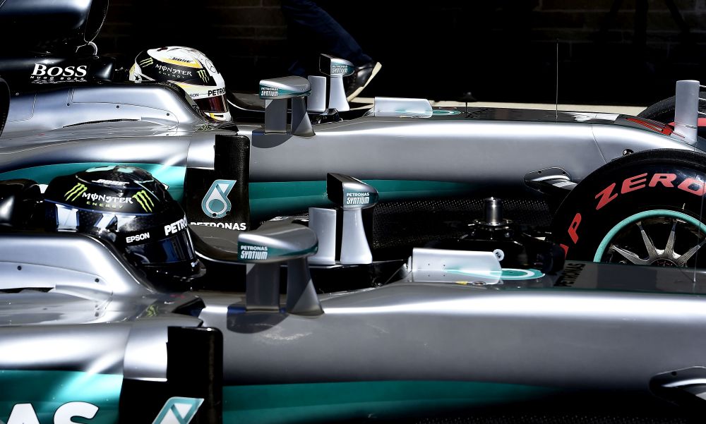 Ο Hamilton είναι πιο πιστός από τον Rosberg - Φωτογραφία 1