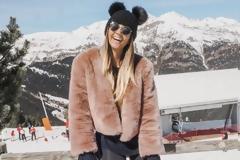 Πως να φορέσεις το fluffy fur παλτό σου τις ημέρες των γιορτών