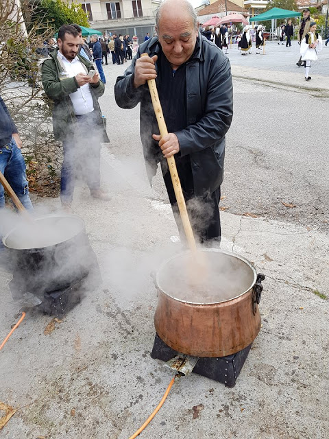 ΚΙ ΑΛΛΕΣ ΦΩΤΟ απο την γιορτή Τσιγαρίδας στις Φυτείες (ΚΑΙ ΒΙΝΤΕΟ) - Φωτογραφία 3