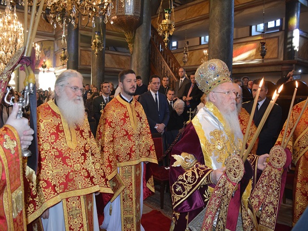 Χριστουγεννιάτικη Θεία Λειτουργία στο Φανάρι - Φωτογραφία 4