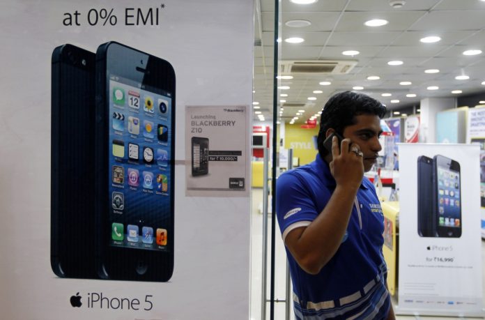 «Κύμα» μηνύσεων κατά της Apple για τα iPhone από καταναλωτές - Φωτογραφία 1