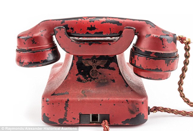 Το «κόκκινο τηλέφωνο» του Χίτλερ πουλήθηκε έναντι 500.000 ευρώ! - Φωτογραφία 3