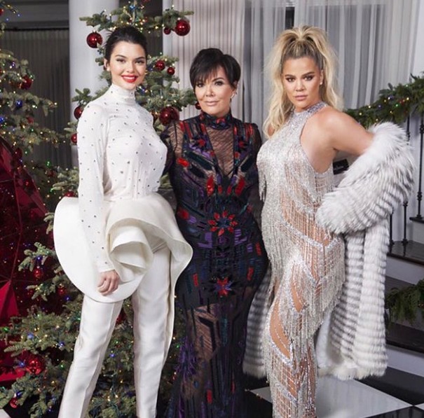 Khloe Kardashian: Χριστούγεννα με φουσκωμένη κοιλίτσα και φωτογραφίες – έκπληξη - Φωτογραφία 3