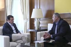 ΠΡΟΣ ΣΥΝΑΝΤΗΣΗ ΤΣΙΠΡΑ- ΚΑΜΜΕΝΟΥ ΓΙΑ ΤΟ ΣΚΟΠΙΑΝΟ